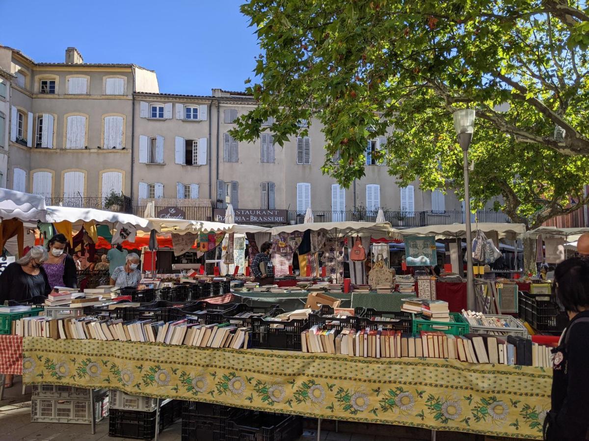 Maisonnette Dans Domaine Avec Piscine A Nyons, Pays Des Olives Экстерьер фото